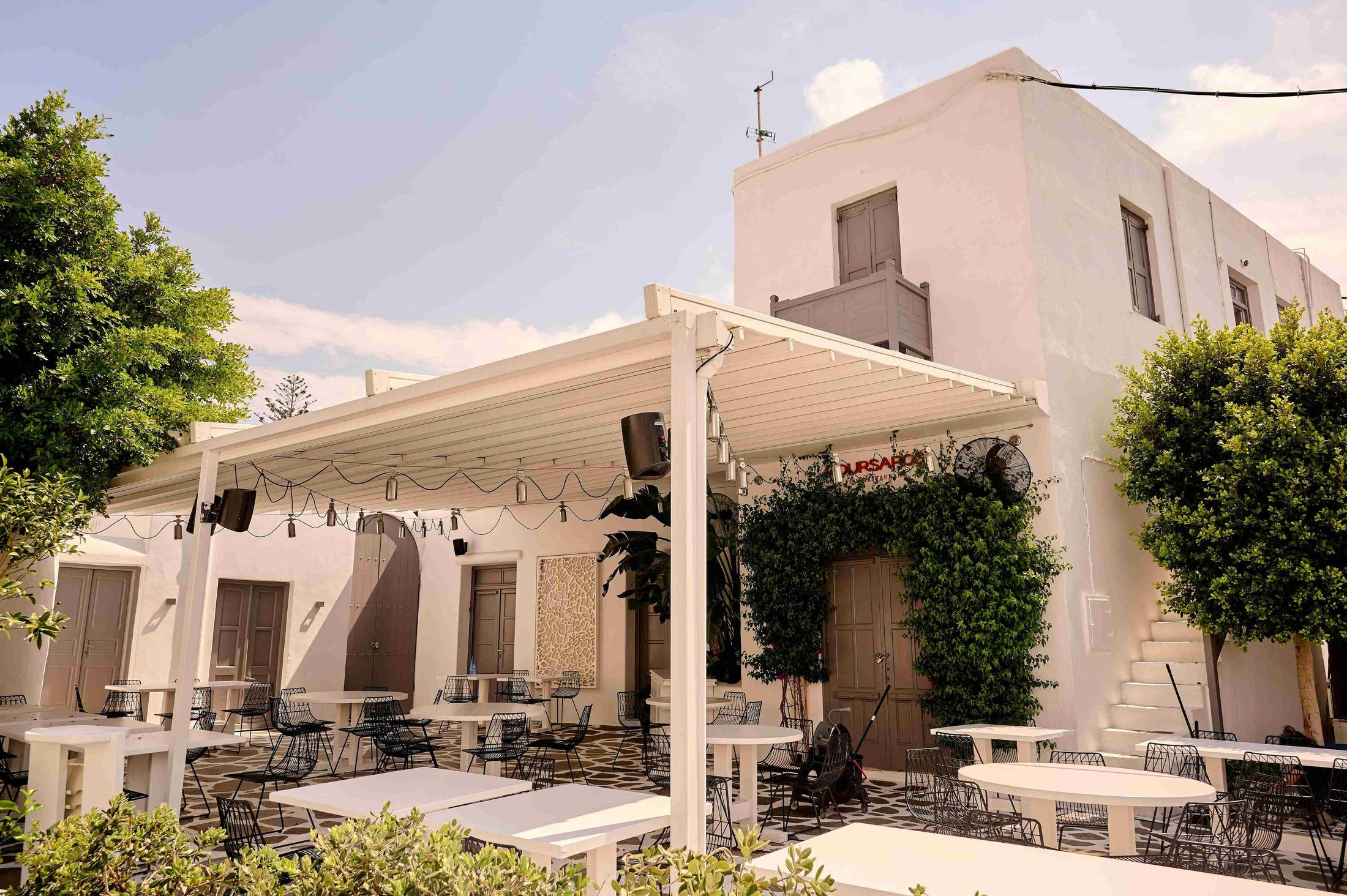Can You Use Marble or Natural Stone Tables Outside?