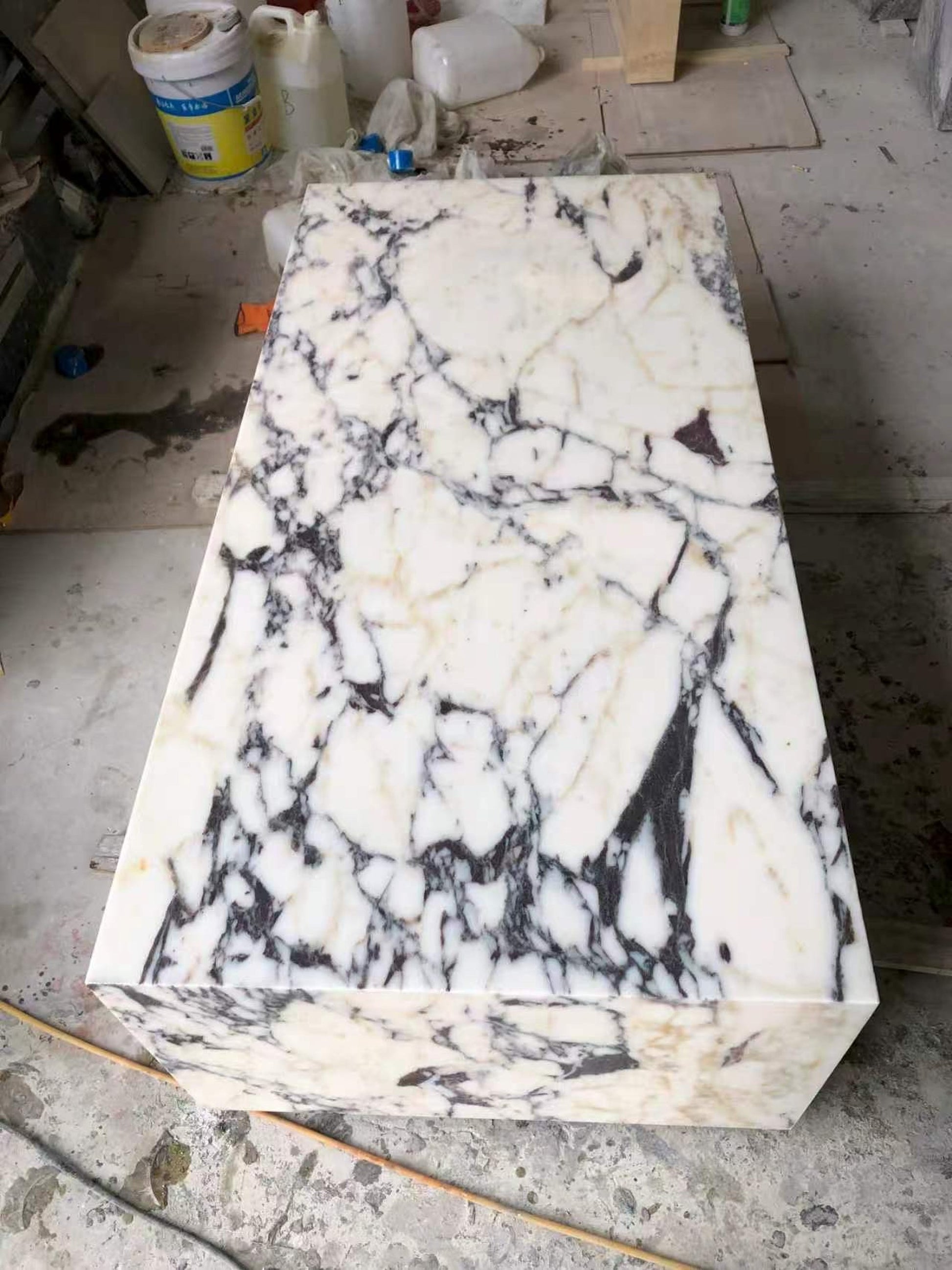 Mesa de centro rectangular con zócalo de mármol ViolaPlinth - Calacatta italiana Viola 