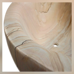 Elaris Natural Sandstone boat-form bathtub, studio reference front visualization