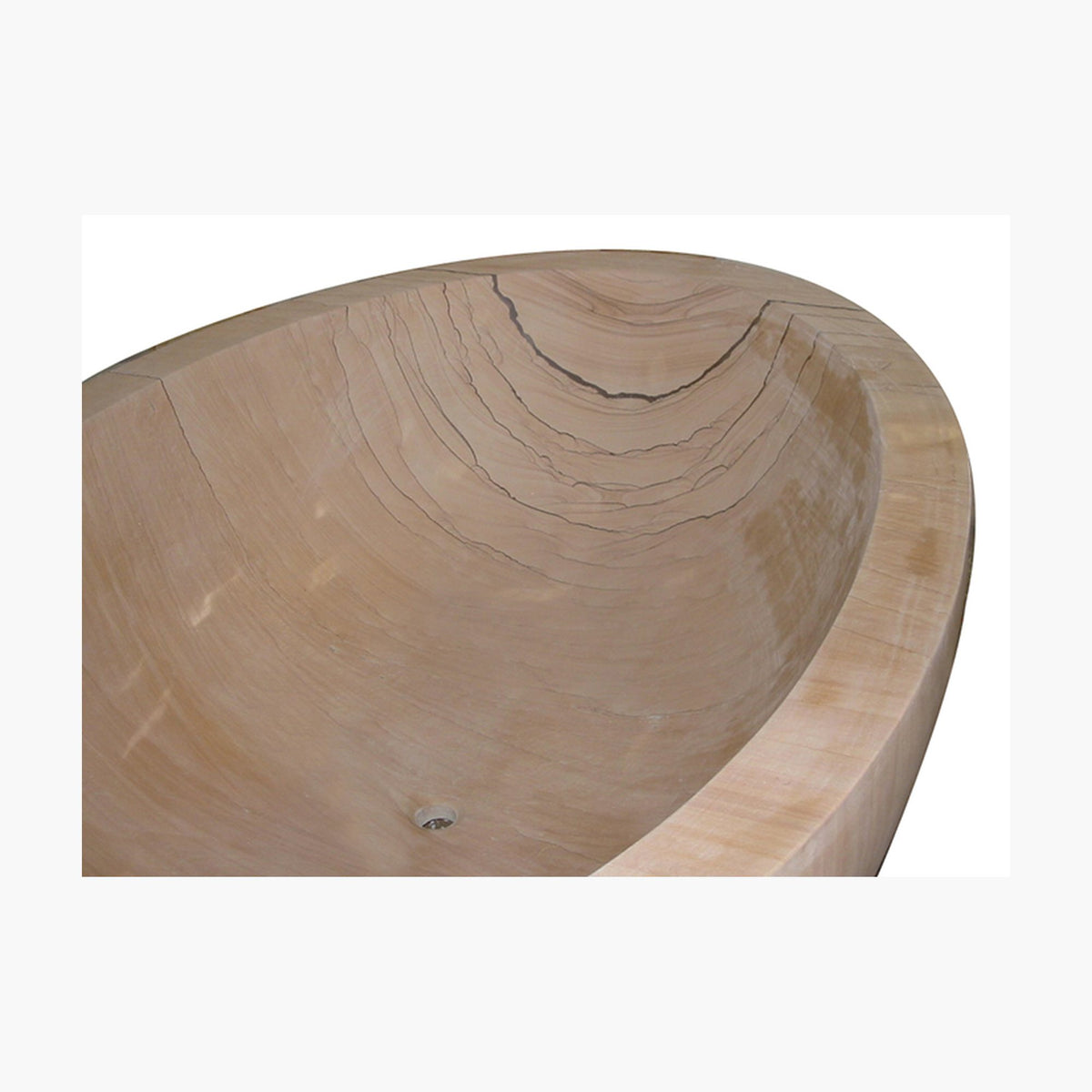 Lysara Natural Sandstone bathtub, studio side-view visualization