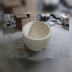 Evania Crema Marfil Extra Marble bathtub, real finished end workshop view