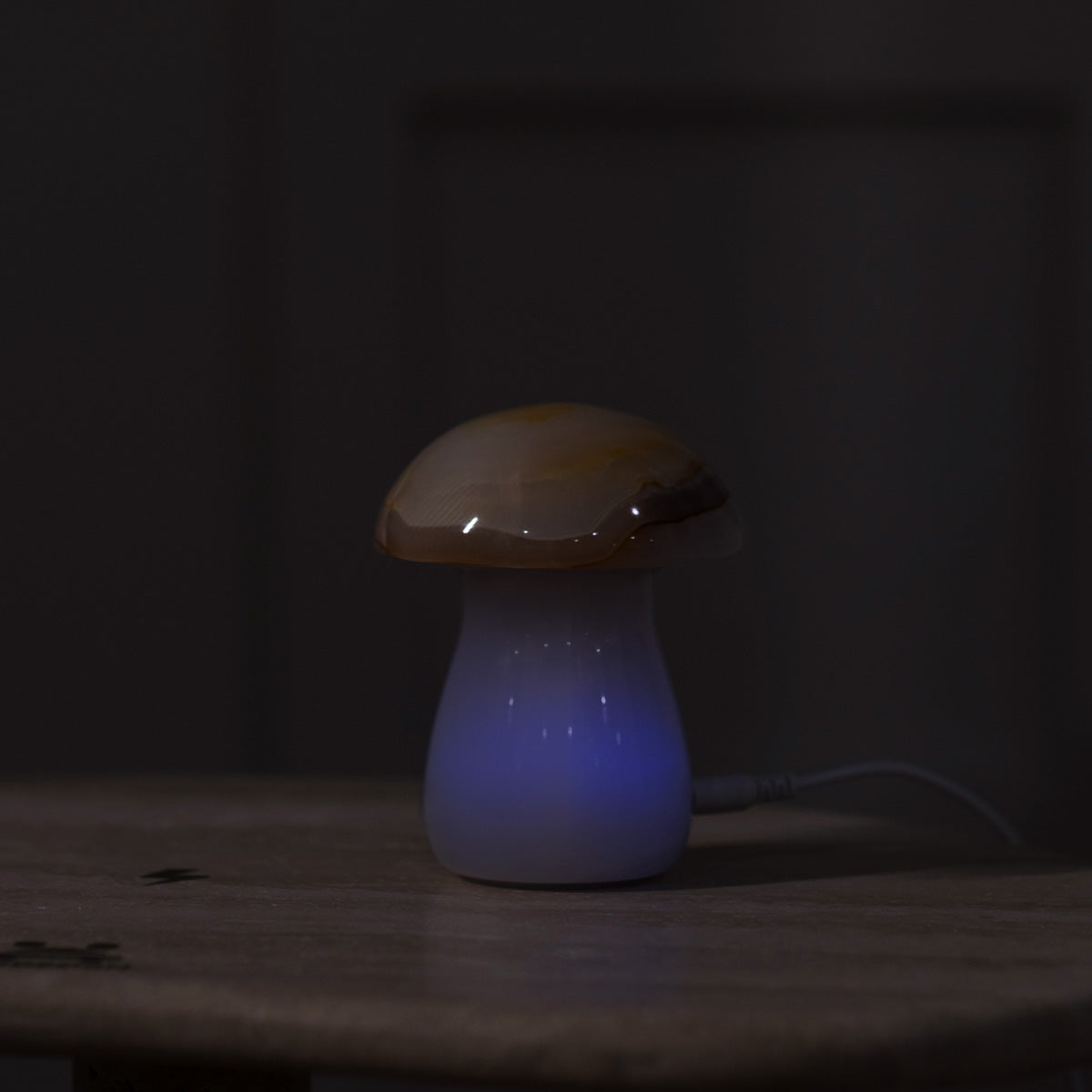 mushroom-onyx-lamp-wireless-portable-touch-control-adjustable-light.jpg