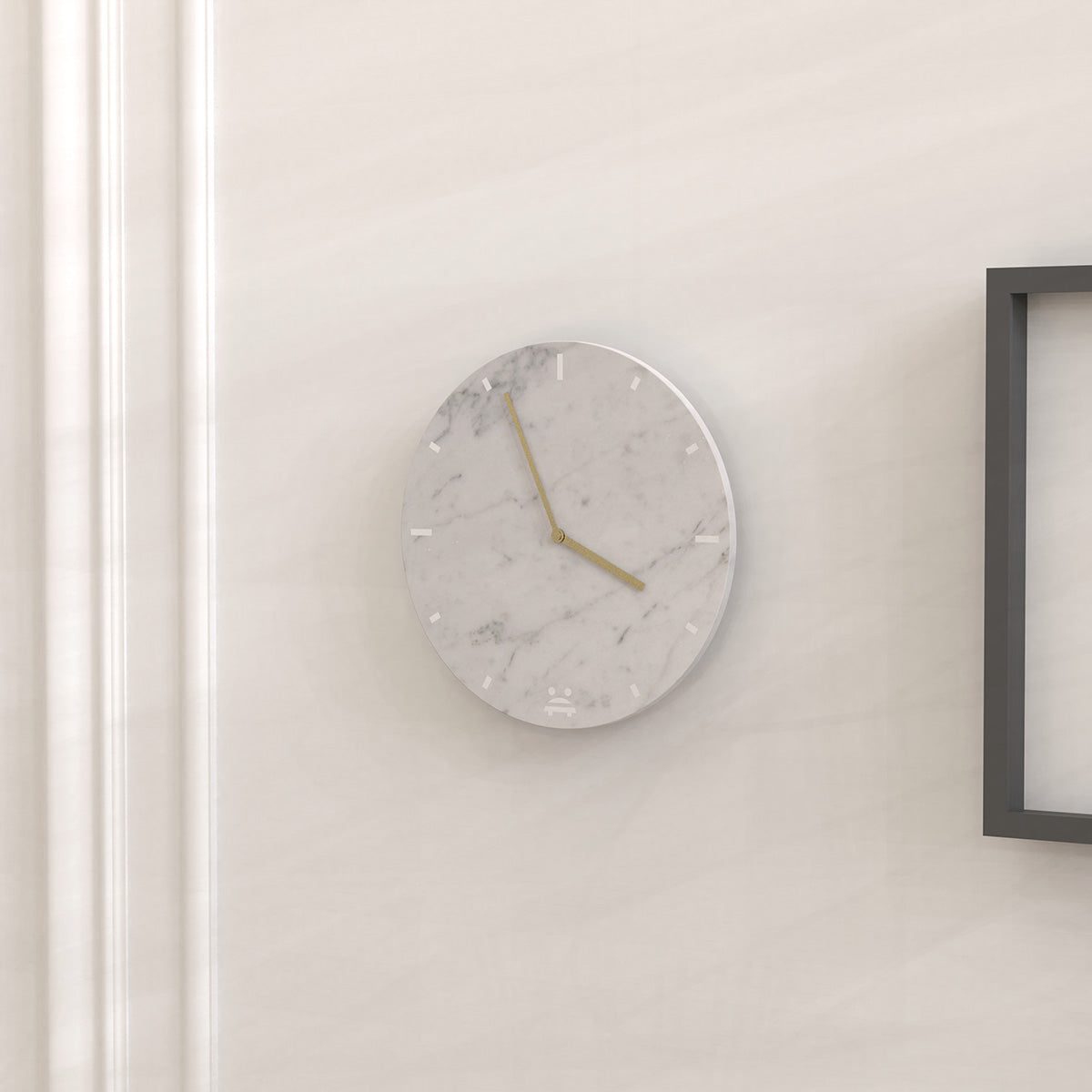 OIXDESIGN RoundHaven Wall Clock, Italian Carrara Marble, Side View