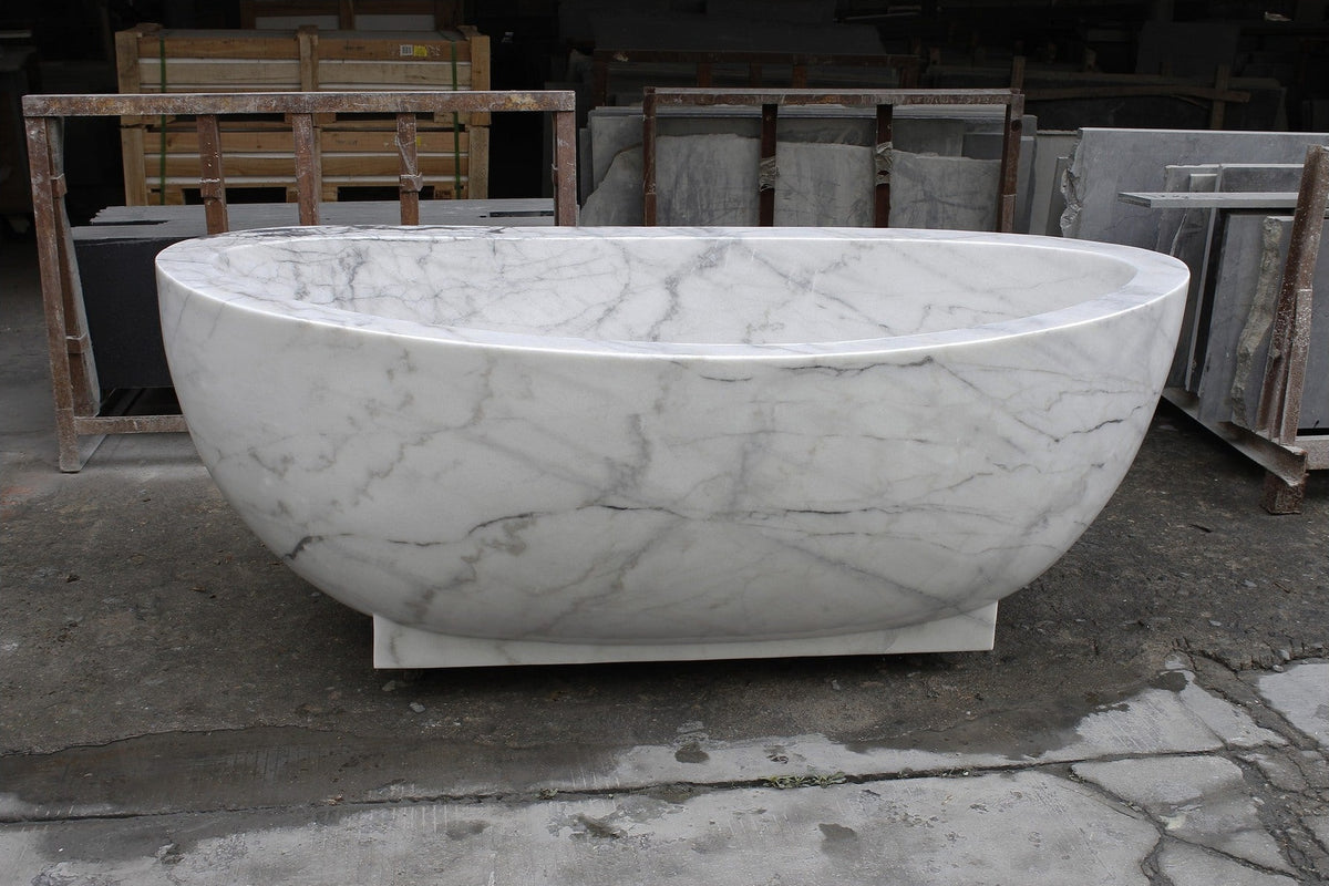 Celeste BT-038B Ivory Cloud Marble bathtub, original product reference view; source photograph reframed without changing the stone, rim or silhouette